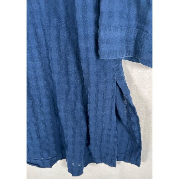 J.Jill Women Size M Navy Blue MOP Button Front Top Tab 3/4 Sleeve Texture Fabric - Picture 6 of 12